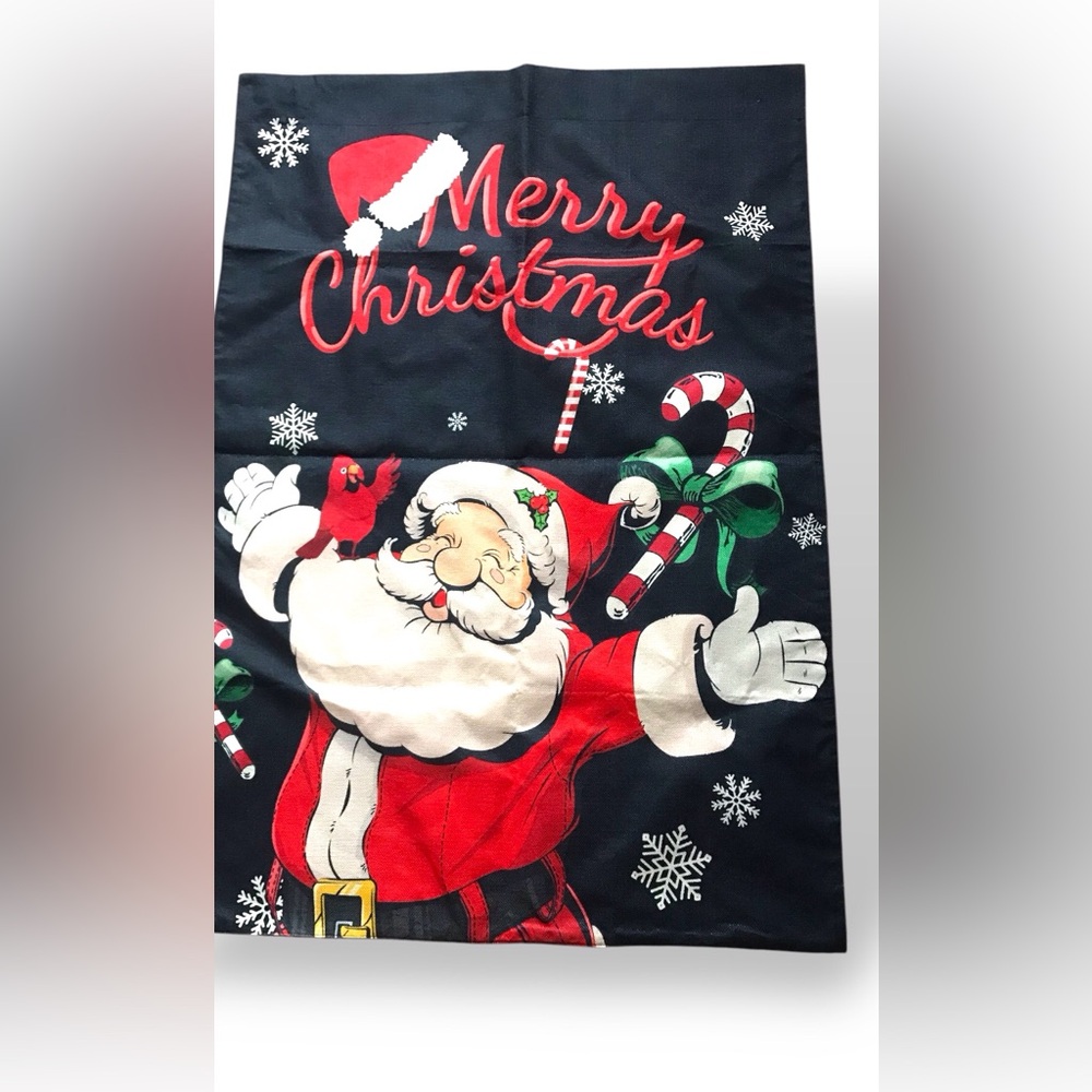 NWOT Large 40 X 28 Santa Christmas Flag